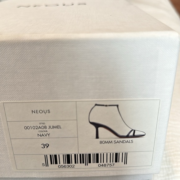 Neous Sandals 👠 - Picture 5 of 7